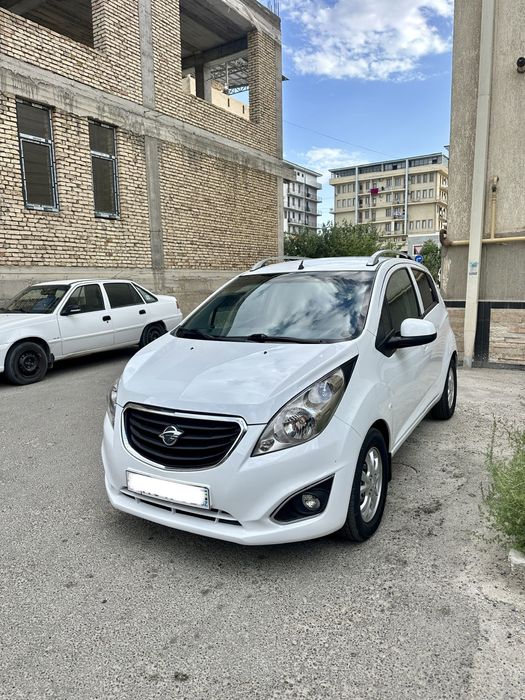 Spark Avtomat 2020y sotiladi