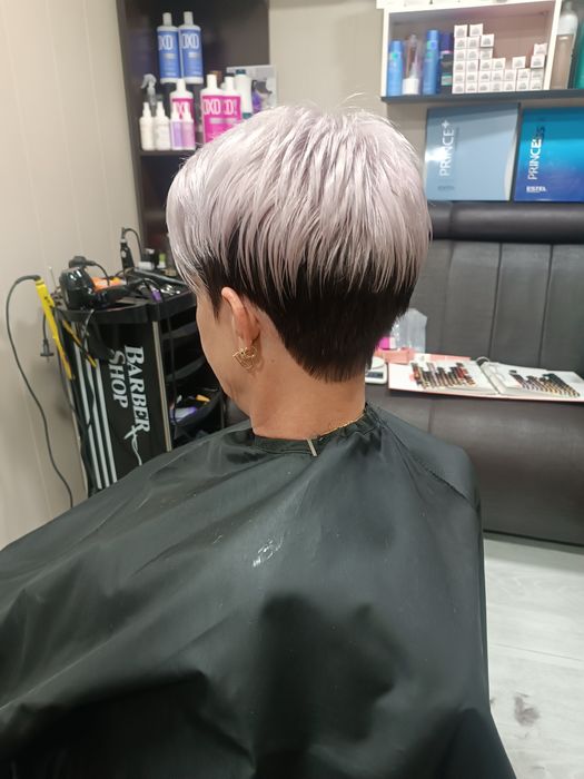 Колорист стрижки. Присоски. Майкаб.