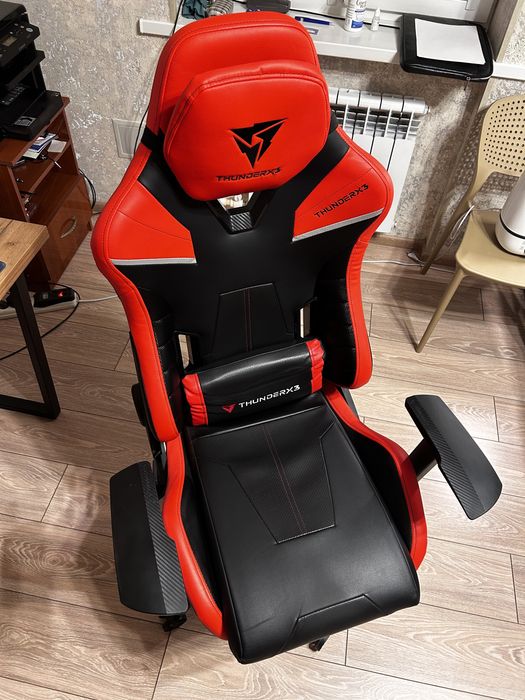 Игровое кресло Thunder X3 TC5