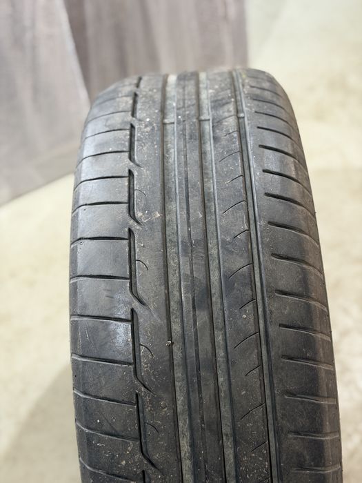 Anvelope Vara Dunlop 235/55 R19