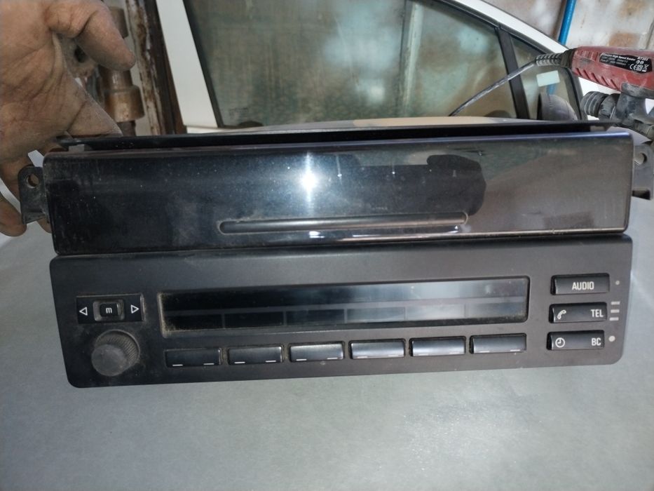 Бмв магнита фон сотилади яхши ишлаб турган жойдан йечилган