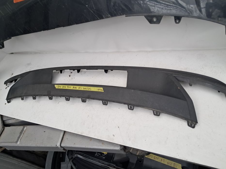 Предна задна броня лайсна Audi Q3 S-line  Audi A3 2018/2025г