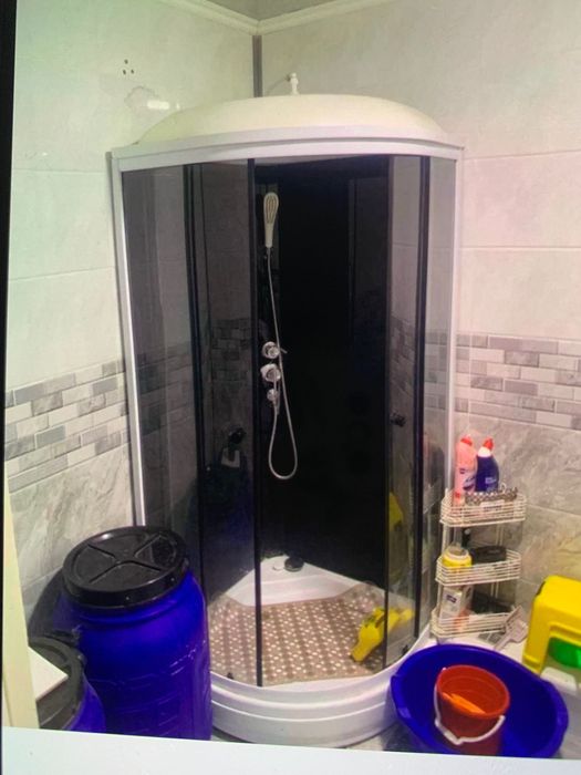 Срочно квартира сотилади арзон нархда 2 хоналик барча жихозлари бн