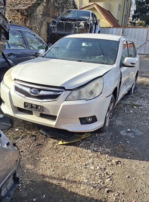 Subaru legacy 2011 на части