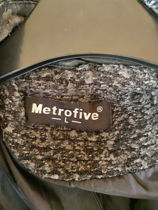 Дамско сиво късо яке