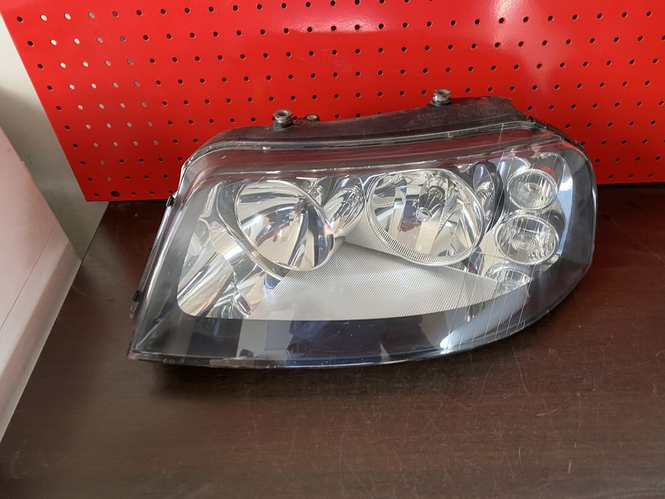 Far stanga Seat Alhambra an 1997-2010
