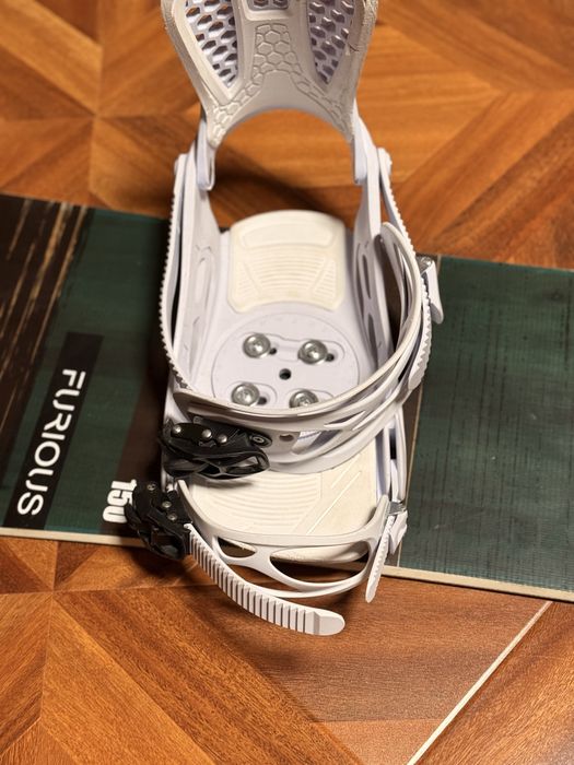 Placă Snowboard FIREFLY  150 + Legături FIREFLY–Gata de distracție