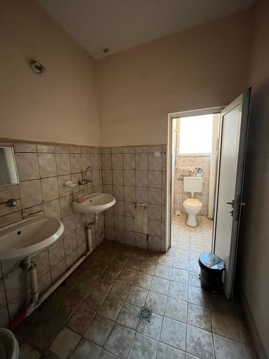 Продава се Промишлена сграда в Етрополе - 520 кв.м за 204 €/кв.м - Снимка #11