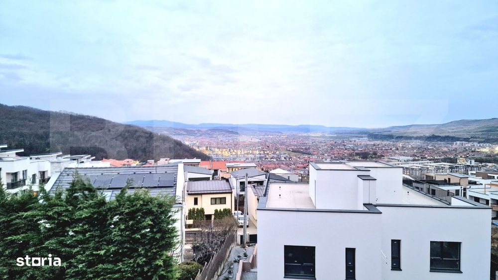 Duplex 140 mp utili, teren 320 mp, zona Vivo