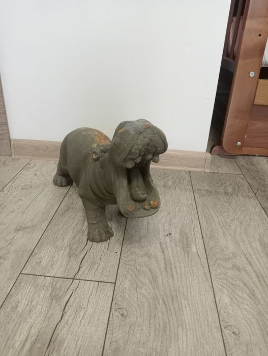 Продам статуэтку