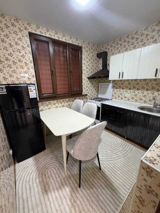 2 xona yevro remont sotiladi