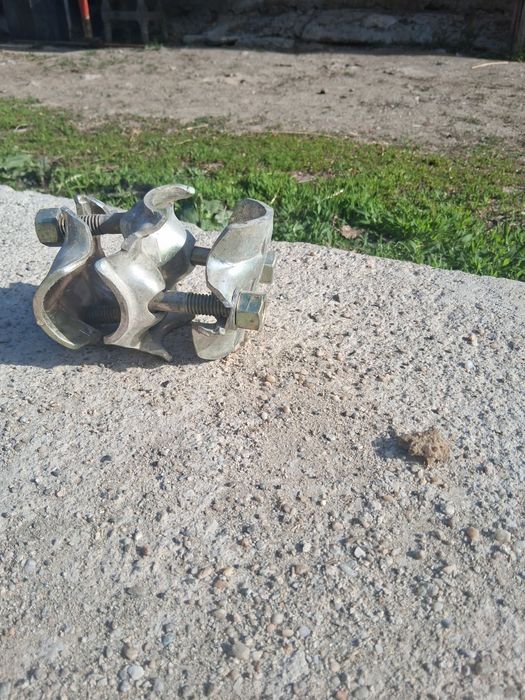 Cleme pentru schelă