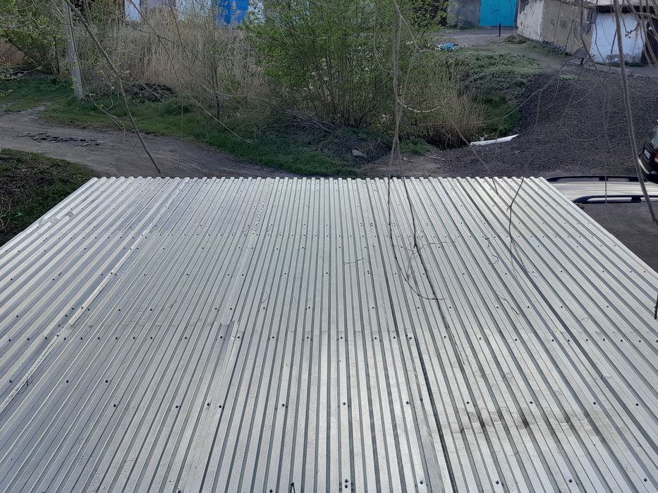 Продам ГАРАЖ в отличном состояний