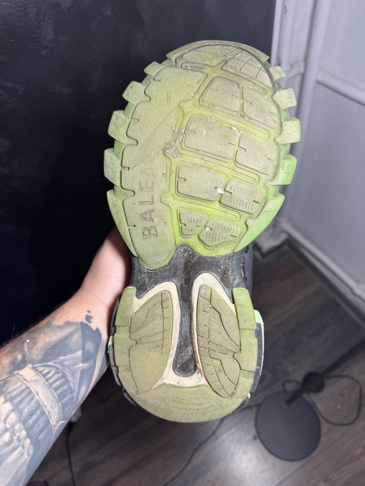 Balenciaga track