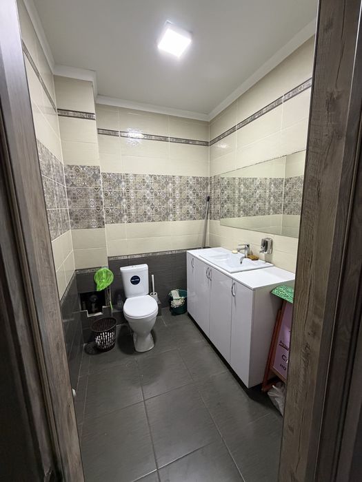 Продам коммерческое помещение 95 кв м