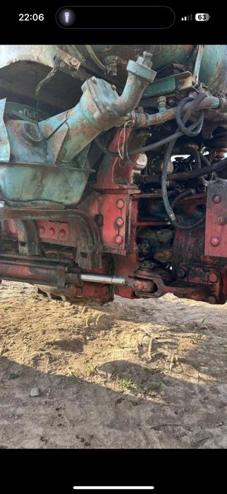 Трактор хтз 150 .