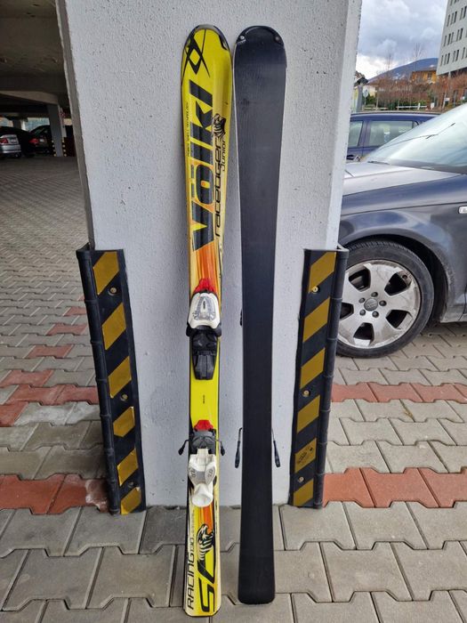 Продавам ски Volkl Racing 130см и Junior и ски обувки