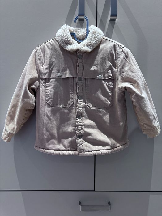 Зимно яке Зара- Размер 110 см. 4-5 год. 25 лв.