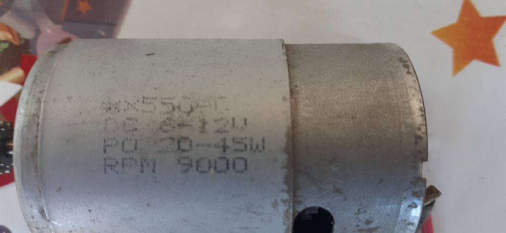 Продам, электро моторы. 2500