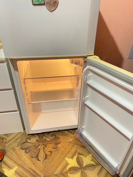 Холодильник RONOV