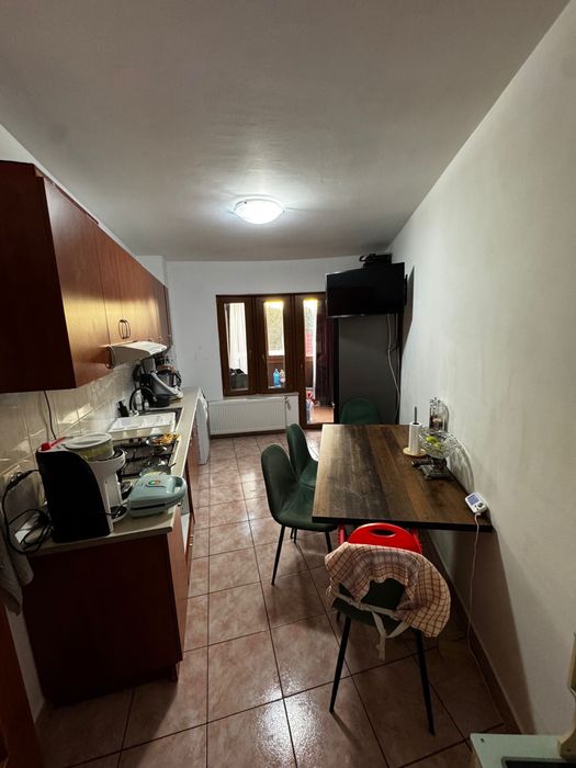 Inchiriez apartament 2 camere cartierul soarelui