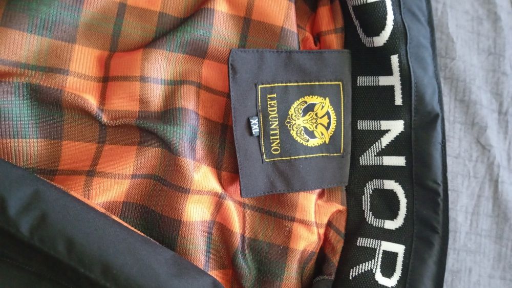 Geaca de fâs primavara/toamna marime L/XL