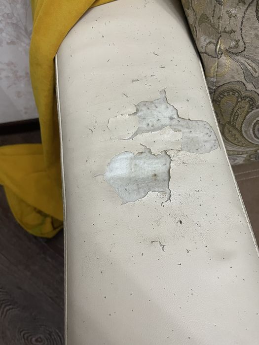 Срочно Диван раскладывается