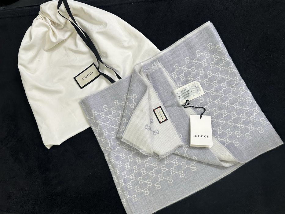 Fular Gucci GG 100% wool
