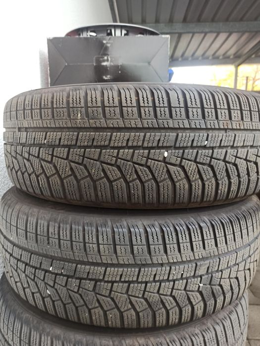 Set anvelope iarna 205 60 R16 Hankook Winter I*cept Evo 2