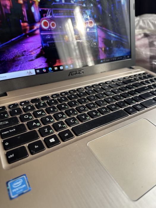НОУТБУК ASUS! 4ядра ssd