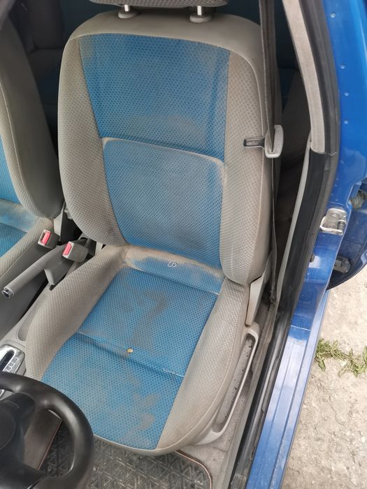 Curățare Tapițerie auto/Saltele/Canapele/Fotolii