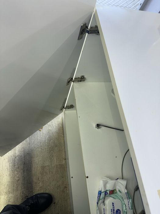 Ресепшен шкафчик