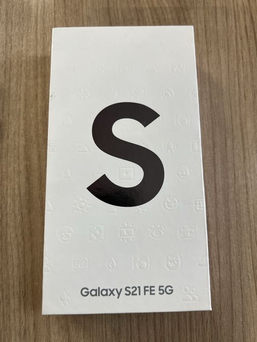 Продается Samsung S21