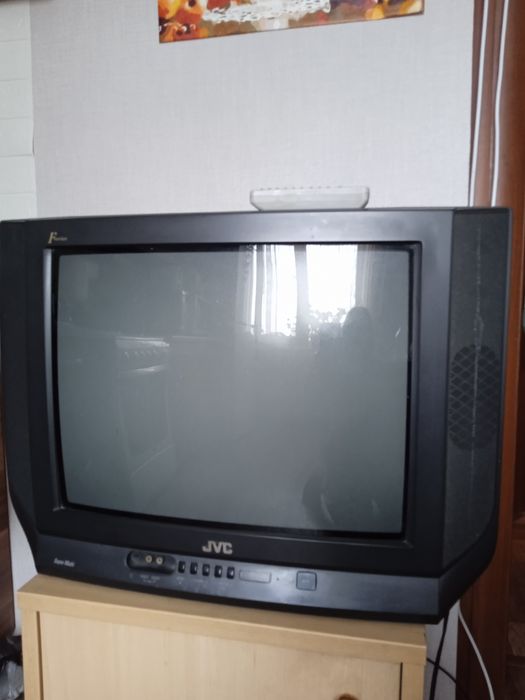 Телевизор в хорошем состоянии