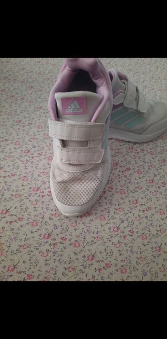 Încălțăminte sport Adidas