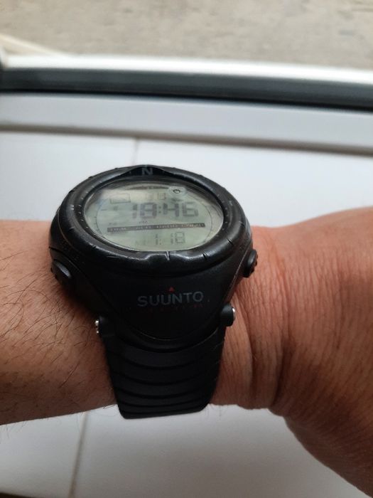 Ceas  Suunto vector