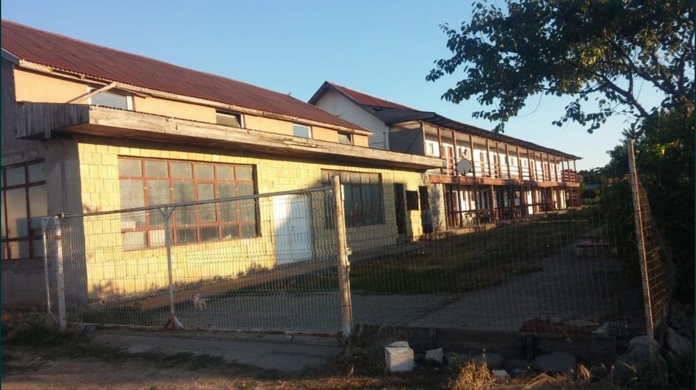 Clădire 24 camere + spațiu restaurant - Steaua de Mare