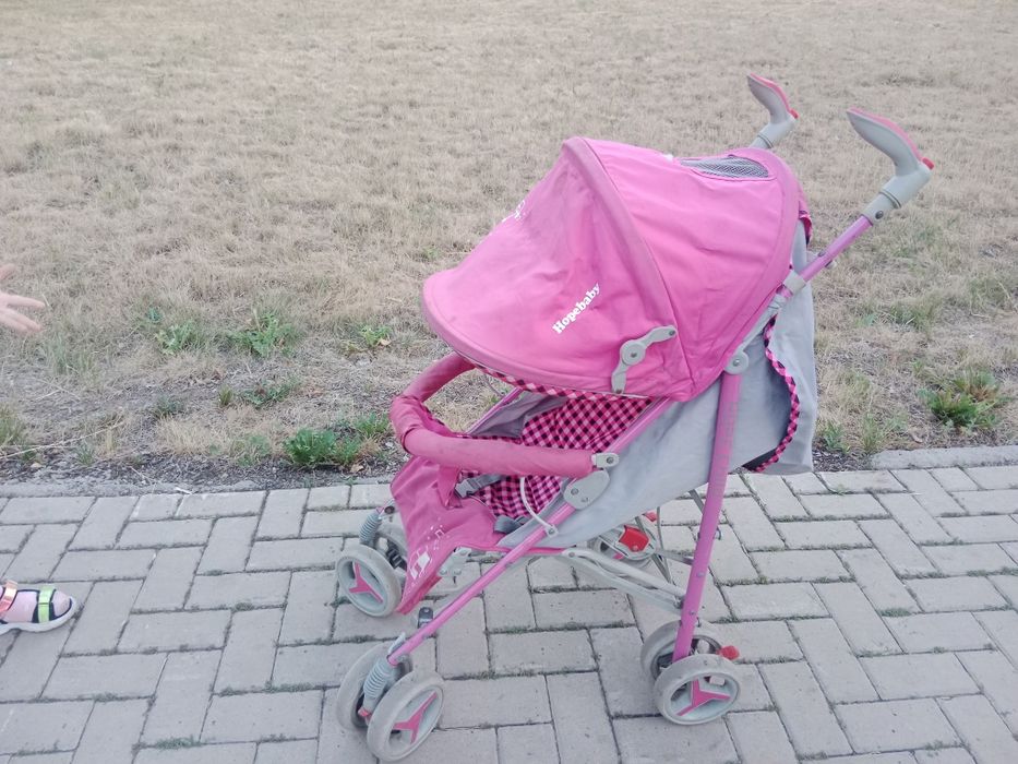Продам коляску трость за 2000т.т.