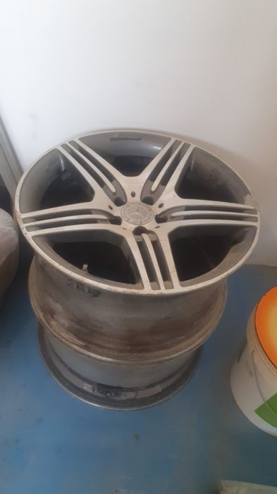 Титанка сатылады мерске