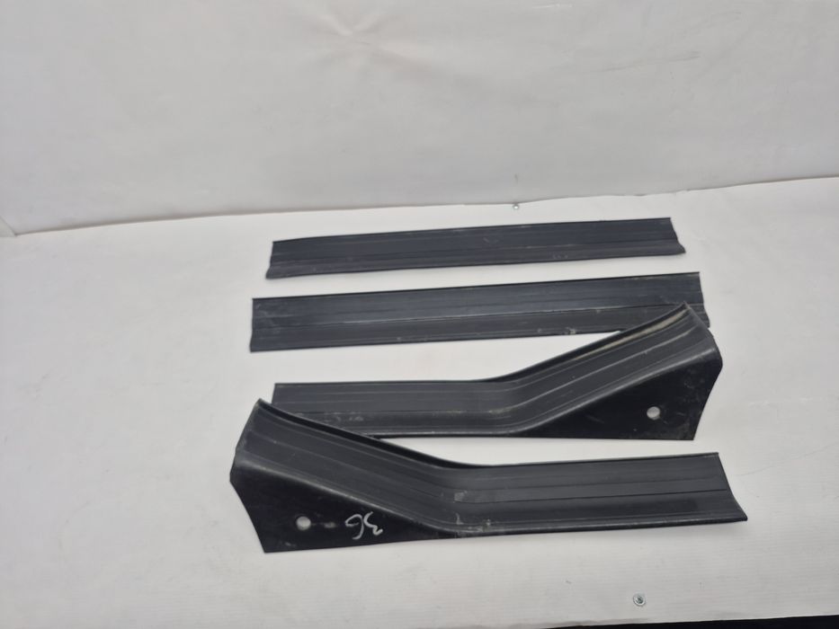 Порожки седан BMW E36