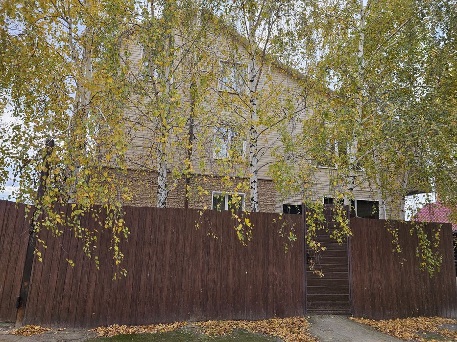 Продам коттедж в п.Солнечный