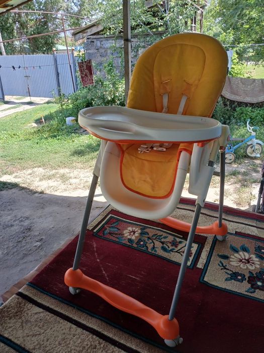 Продам стол стул  детский