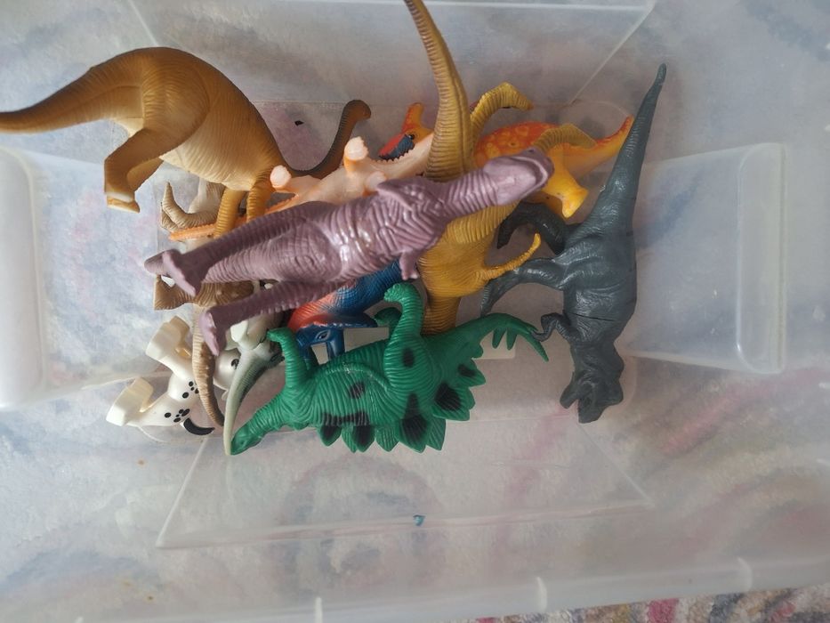 Продам игрушки детские