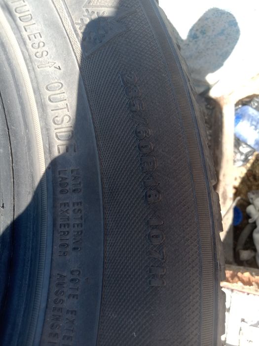 Продам шиныыыыыы