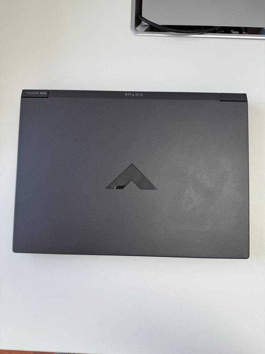 Ноутбук HP Victus 15