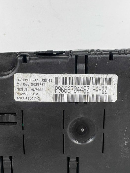 Табло Километраж Ситроен Ц4 Пикасо Tablo Kilometraj Citroen C4 Picasso ОЕМ: P9666704480