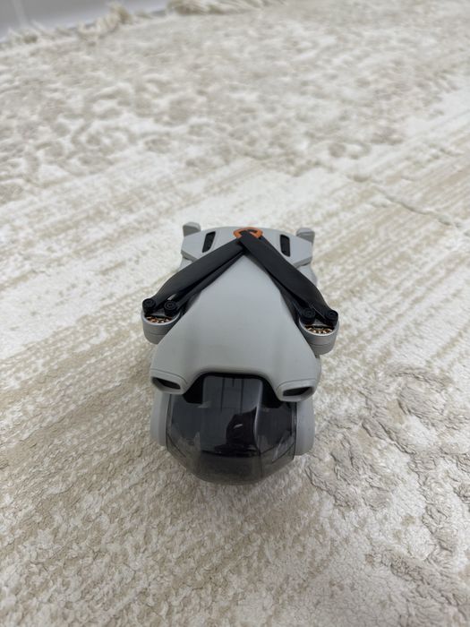 Дрон Dji mini 3 fly more combo plus. В отличном состояний