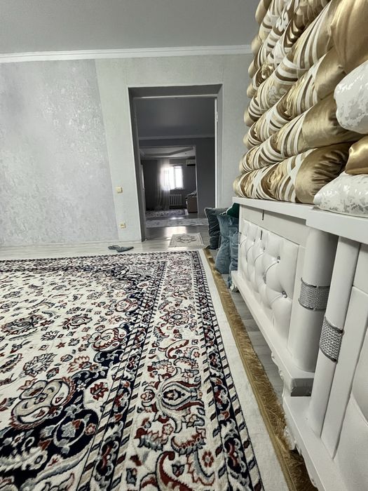 Продается дом с большим участком