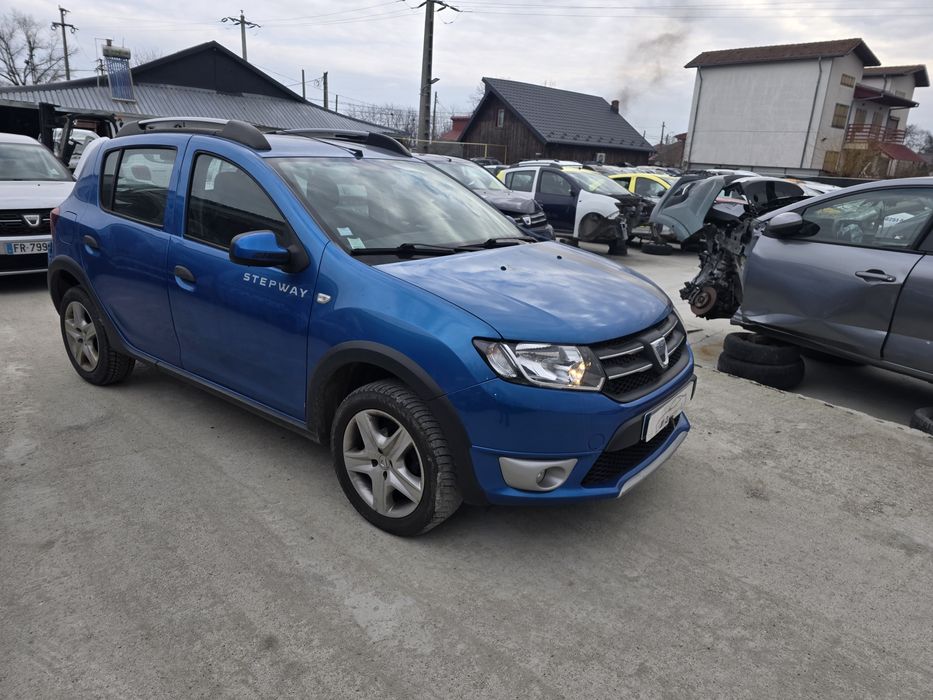 Dacia Sandero 2014 1.5 dci la cheie  ac functional usor avariat