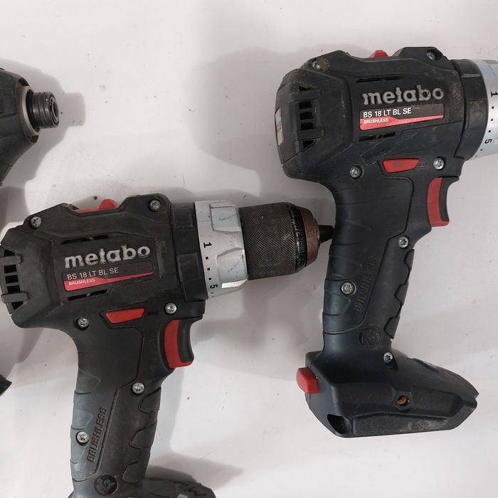 Намалена цена Безчеткови акумулаторни винтоверти и импактдрайвър Метаб